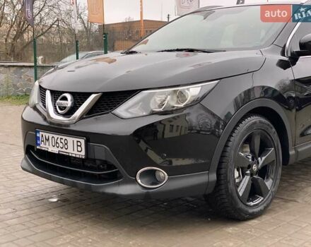 Чорний Ніссан Кашкай, об'ємом двигуна 1.6 л та пробігом 220 тис. км за 16499 $, фото 3 на Automoto.ua