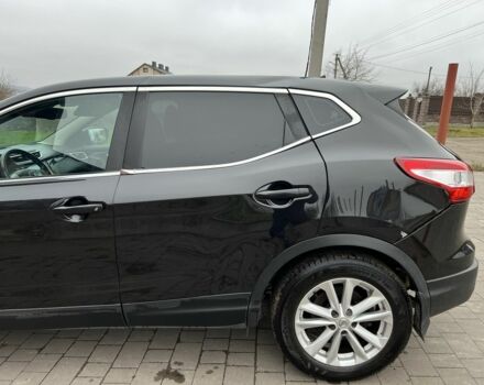 Черный Ниссан Кашкай, объемом двигателя 1.6 л и пробегом 250 тыс. км за 11500 $, фото 22 на Automoto.ua