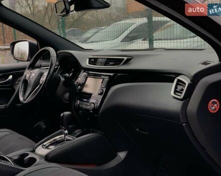 Чорний Ніссан Кашкай, об'ємом двигуна 1.6 л та пробігом 220 тис. км за 16499 $, фото 32 на Automoto.ua
