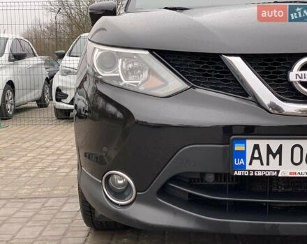 Чорний Ніссан Кашкай, об'ємом двигуна 1.6 л та пробігом 220 тис. км за 16499 $, фото 5 на Automoto.ua