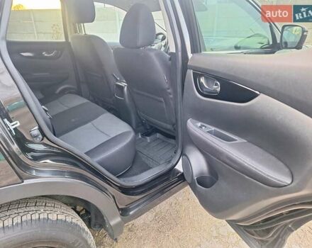 Черный Ниссан Кашкай, объемом двигателя 1.5 л и пробегом 311 тыс. км за 14850 $, фото 8 на Automoto.ua