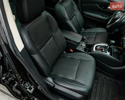 Черный Ниссан Кашкай, объемом двигателя 2 л и пробегом 92 тыс. км за 15680 $, фото 18 на Automoto.ua