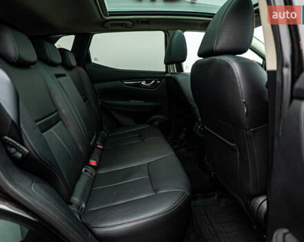 Черный Ниссан Кашкай, объемом двигателя 2 л и пробегом 92 тыс. км за 15680 $, фото 20 на Automoto.ua