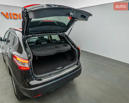 Черный Ниссан Кашкай, объемом двигателя 2 л и пробегом 92 тыс. км за 15680 $, фото 6 на Automoto.ua