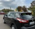 Черный Ниссан Кашкай, объемом двигателя 1.2 л и пробегом 133 тыс. км за 13000 $, фото 4 на Automoto.ua