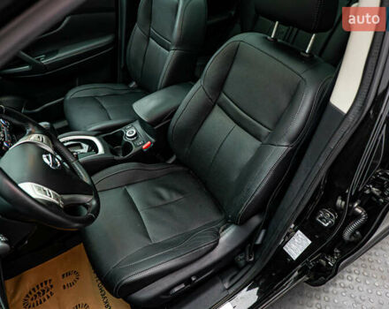 Черный Ниссан Кашкай, объемом двигателя 2 л и пробегом 92 тыс. км за 15680 $, фото 8 на Automoto.ua