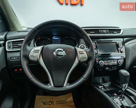 Черный Ниссан Кашкай, объемом двигателя 2 л и пробегом 92 тыс. км за 15680 $, фото 11 на Automoto.ua