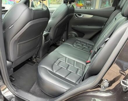 Чорний Ніссан Кашкай, об'ємом двигуна 1.2 л та пробігом 43 тис. км за 10000 $, фото 11 на Automoto.ua