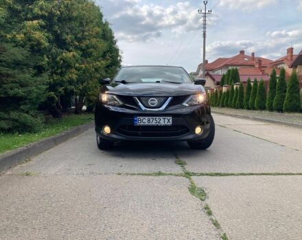 Чорний Ніссан Кашкай, об'ємом двигуна 2 л та пробігом 47 тис. км за 16400 $, фото 6 на Automoto.ua