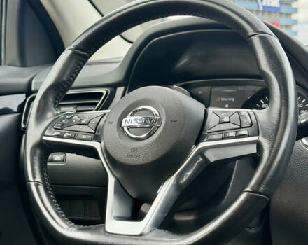 Черный Ниссан Кашкай, объемом двигателя 2 л и пробегом 195 тыс. км за 13200 $, фото 19 на Automoto.ua