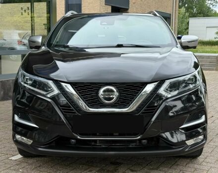 Чорний Ніссан Кашкай, об'ємом двигуна 1.2 л та пробігом 43 тис. км за 10000 $, фото 1 на Automoto.ua