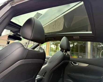 Чорний Ніссан Кашкай, об'ємом двигуна 1.2 л та пробігом 43 тис. км за 10000 $, фото 10 на Automoto.ua