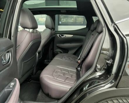 Черный Ниссан Кашкай, объемом двигателя 1.2 л и пробегом 35 тыс. км за 8000 $, фото 10 на Automoto.ua