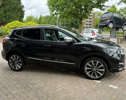 Чорний Ніссан Кашкай, об'ємом двигуна 1.2 л та пробігом 43 тис. км за 10000 $, фото 5 на Automoto.ua