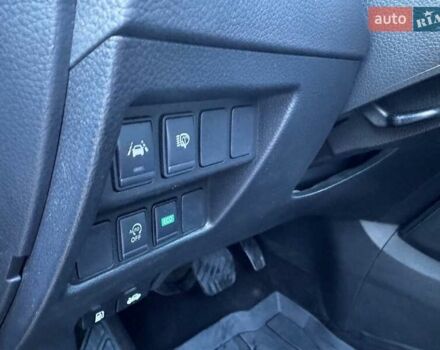 Черный Ниссан Кашкай, объемом двигателя 1.6 л и пробегом 56 тыс. км за 19350 $, фото 45 на Automoto.ua