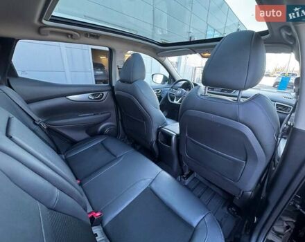 Черный Ниссан Кашкай, объемом двигателя 1.6 л и пробегом 56 тыс. км за 19350 $, фото 22 на Automoto.ua