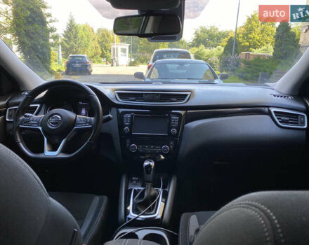 Чорний Ніссан Кашкай, об'ємом двигуна 1.6 л та пробігом 88 тис. км за 18000 $, фото 10 на Automoto.ua