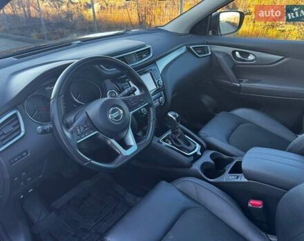 Черный Ниссан Кашкай, объемом двигателя 1.6 л и пробегом 56 тыс. км за 19350 $, фото 48 на Automoto.ua