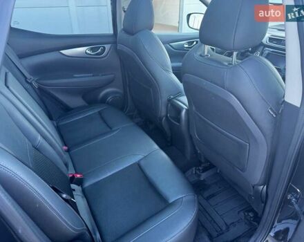 Черный Ниссан Кашкай, объемом двигателя 1.6 л и пробегом 56 тыс. км за 19350 $, фото 30 на Automoto.ua