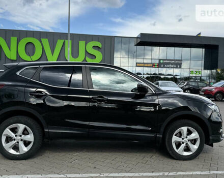 Чорний Ніссан Кашкай, об'ємом двигуна 2 л та пробігом 75 тис. км за 22000 $, фото 10 на Automoto.ua