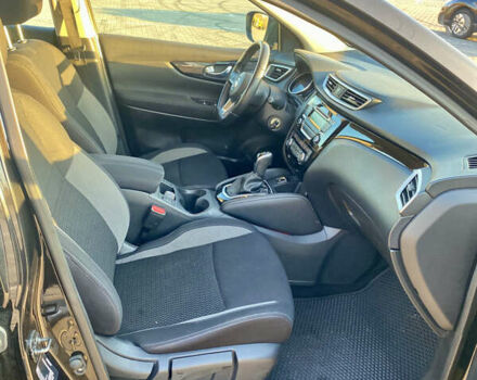 Черный Ниссан Кашкай, объемом двигателя 1.6 л и пробегом 95 тыс. км за 18500 $, фото 6 на Automoto.ua