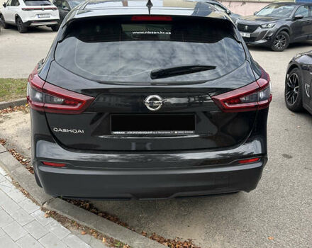 Черный Ниссан Кашкай, объемом двигателя 2 л и пробегом 42 тыс. км за 20000 $, фото 16 на Automoto.ua