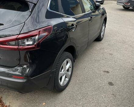 Черный Ниссан Кашкай, объемом двигателя 2 л и пробегом 42 тыс. км за 20000 $, фото 12 на Automoto.ua
