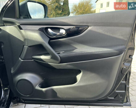 Чорний Ніссан Кашкай, об'ємом двигуна 1.5 л та пробігом 189 тис. км за 19553 $, фото 24 на Automoto.ua