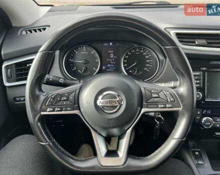 Чорний Ніссан Кашкай, об'ємом двигуна 1.5 л та пробігом 189 тис. км за 19553 $, фото 15 на Automoto.ua