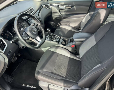Чорний Ніссан Кашкай, об'ємом двигуна 1.5 л та пробігом 189 тис. км за 19553 $, фото 13 на Automoto.ua