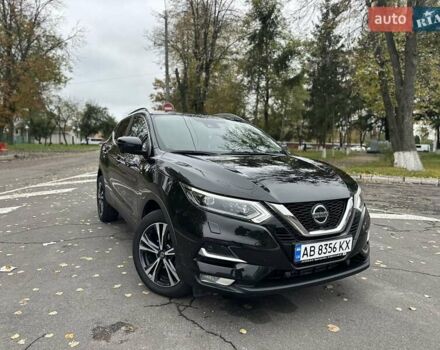 Черный Ниссан Кашкай, объемом двигателя 1.6 л и пробегом 31 тыс. км за 18500 $, фото 7 на Automoto.ua