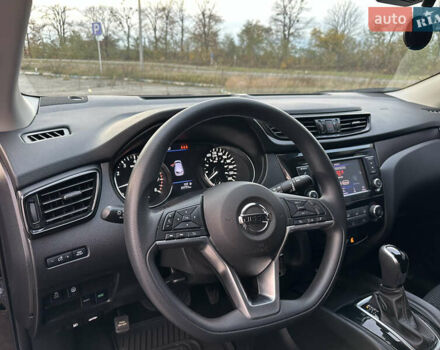 Черный Ниссан Кашкай, объемом двигателя 2 л и пробегом 27 тыс. км за 18400 $, фото 32 на Automoto.ua