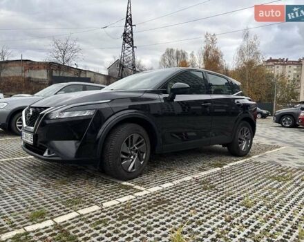 Чорний Ніссан Кашкай, об'ємом двигуна 1.33 л та пробігом 32 тис. км за 24800 $, фото 3 на Automoto.ua