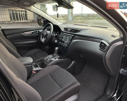 Черный Ниссан Кашкай, объемом двигателя 2 л и пробегом 27 тыс. км за 18400 $, фото 38 на Automoto.ua