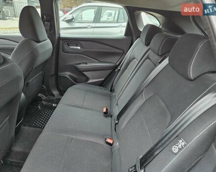 Чорний Ніссан Кашкай, об'ємом двигуна 1.33 л та пробігом 32 тис. км за 24800 $, фото 15 на Automoto.ua