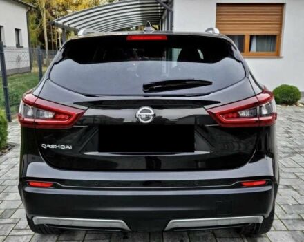 Черный Ниссан Кашкай, объемом двигателя 1.3 л и пробегом 67 тыс. км за 12000 $, фото 6 на Automoto.ua