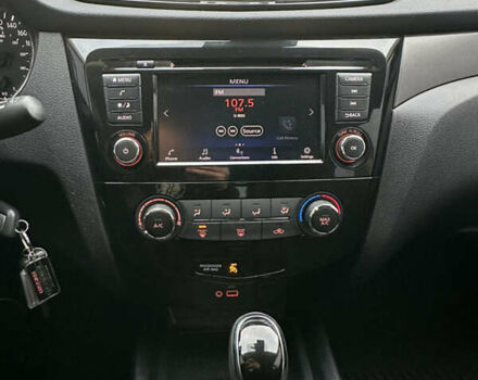 Черный Ниссан Кашкай, объемом двигателя 2 л и пробегом 27 тыс. км за 18400 $, фото 34 на Automoto.ua