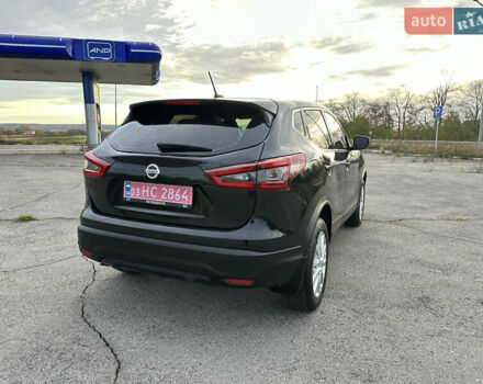 Черный Ниссан Кашкай, объемом двигателя 2 л и пробегом 27 тыс. км за 18400 $, фото 10 на Automoto.ua