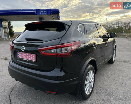 Черный Ниссан Кашкай, объемом двигателя 2 л и пробегом 27 тыс. км за 18400 $, фото 21 на Automoto.ua