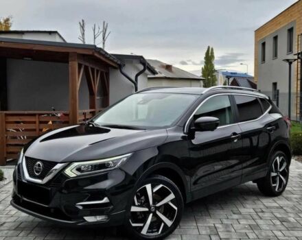 Черный Ниссан Кашкай, объемом двигателя 1.3 л и пробегом 67 тыс. км за 12000 $, фото 3 на Automoto.ua