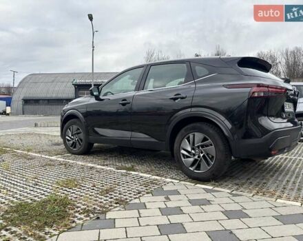 Чорний Ніссан Кашкай, об'ємом двигуна 1.33 л та пробігом 32 тис. км за 24800 $, фото 4 на Automoto.ua