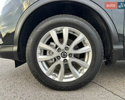 Черный Ниссан Кашкай, объемом двигателя 2 л и пробегом 27 тыс. км за 18400 $, фото 49 на Automoto.ua