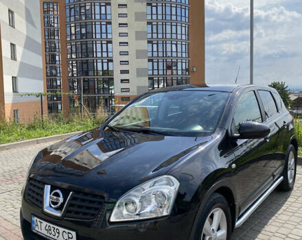 Черный Ниссан Кашкай, объемом двигателя 2 л и пробегом 300 тыс. км за 8900 $, фото 1 на Automoto.ua