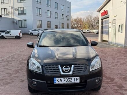 Черный Ниссан Кашкай, объемом двигателя 2 л и пробегом 270 тыс. км за 8750 $, фото 1 на Automoto.ua