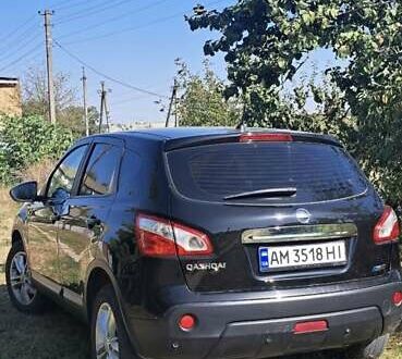 Черный Ниссан Кашкай, объемом двигателя 1.46 л и пробегом 237 тыс. км за 8000 $, фото 1 на Automoto.ua