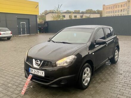Черный Ниссан Кашкай, объемом двигателя 1.6 л и пробегом 206 тыс. км за 9850 $, фото 1 на Automoto.ua