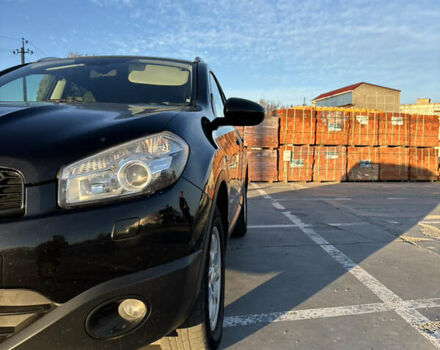 Ніссан Кашкай 2011 у Первомайськ на Automoto.ua Чорний Ніссан Кашкай, об'ємом двигуна 1.46 л та пробігом 261 тис. км за 10700 $, фото 1 на Automoto.ua