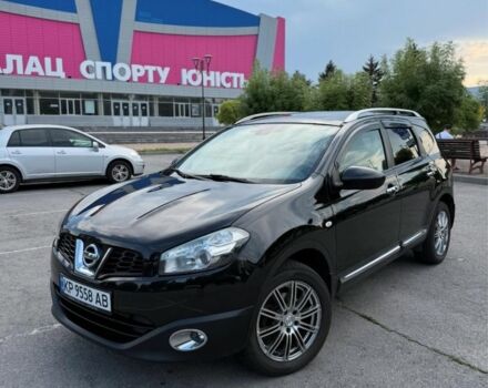 Черный Ниссан Кашкай, объемом двигателя 1.5 л и пробегом 220 тыс. км за 12000 $, фото 1 на Automoto.ua