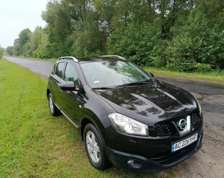 Чорний Ніссан Кашкай, об'ємом двигуна 1.6 л та пробігом 235 тис. км за 11000 $, фото 1 на Automoto.ua