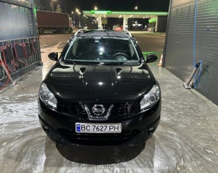 Черный Ниссан Кашкай, объемом двигателя 2 л и пробегом 237 тыс. км за 11500 $, фото 1 на Automoto.ua